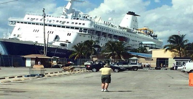 proskroush-krouazieroploiou-stis-bahames