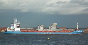 proskrousi_ploiou_se_provlita