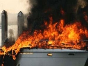 purkagia-se-ploio-sto-keratsini