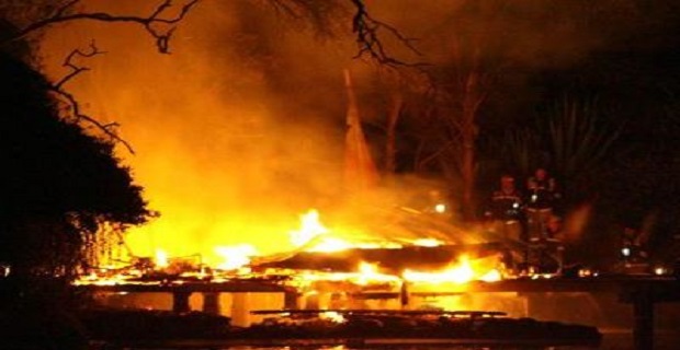 purkagia_se_alieutiko_skafos_