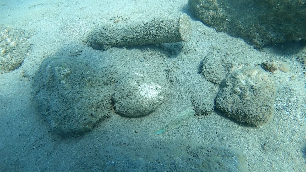 Εντοπισμός πυρομαχικών υλικών στην Ιεράπετρα και στη Χαλκίδα (photos)