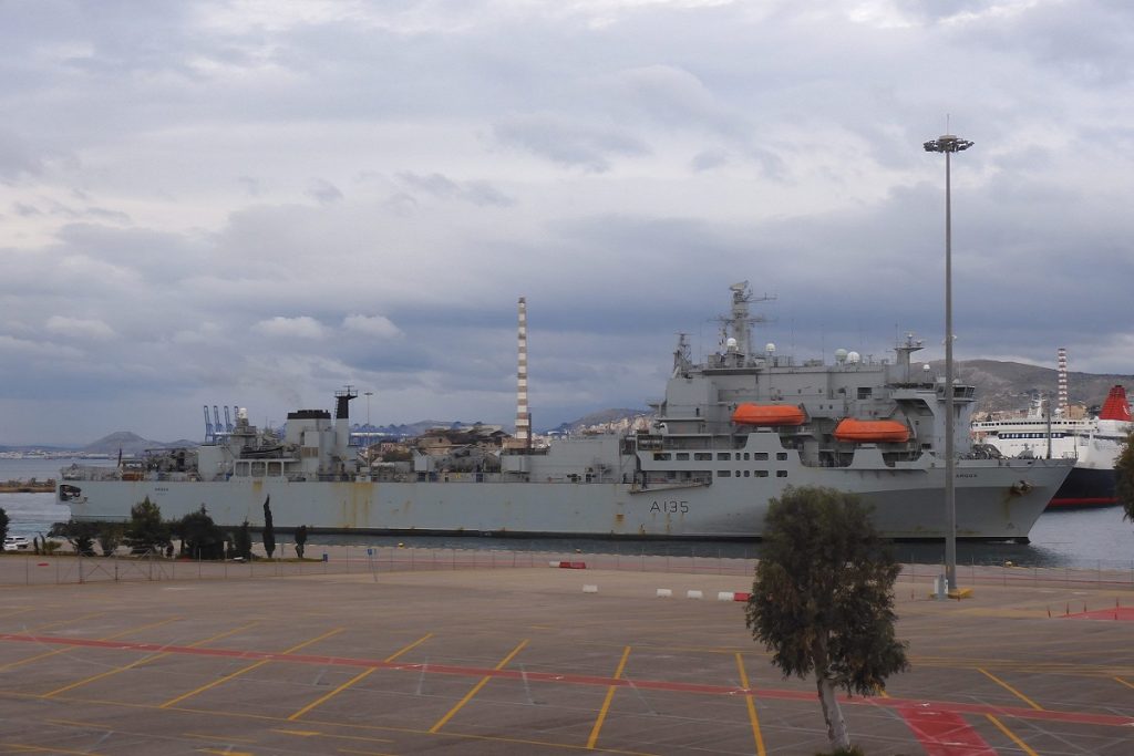 Το Βρετανικό RFA Argus στον Πειραιά – Βετεράνος του πολέμου στα Falklands (video)