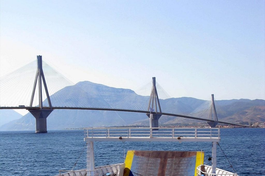 Πάτρα: Συνελήφθη καπετάνιος - Είχε «παραχωρήσει» τη θέση του σε συνταξιούχο ναυτικό
