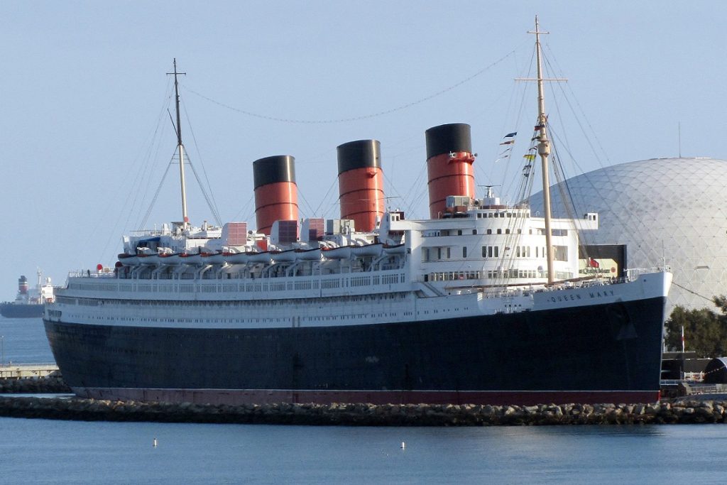 Το Φάντασμα του νεαρού ναύτη του Queen Mary: Μια Ανατριχιαστική Ιστορία από τα βάθη των ωκεανών