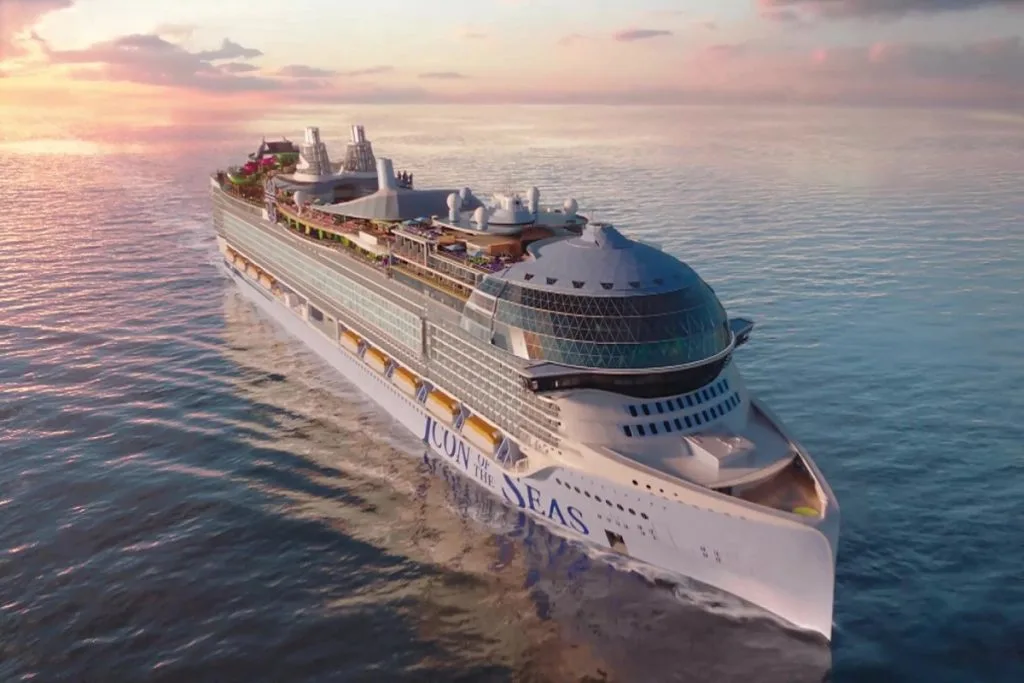 Η Royal Caribbean αναζητά χιλιάδες εργαζόμενους για τα κρουαζιερόπλοια της