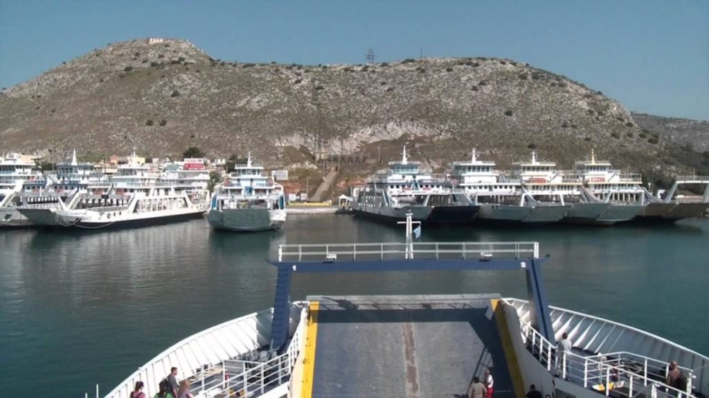 Σύγκρουση πλοίων το μεσημέρι της Τετάρτης στη Σαλαμίνα