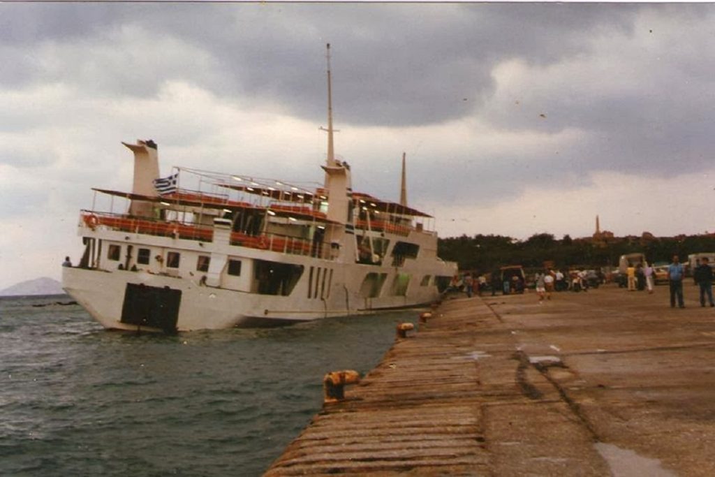 Το ατύχημα του "Σαρωνικού" στο λιμάνι της Αίγινας