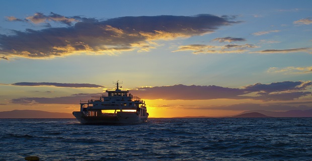 seen_aktoploikes_kathorizoun_meloi_plhrwmatos_