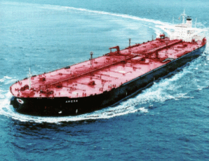 Σύνδεσμος ΑΕ και ΕΠΕ: Η φορολόγηση θα στείλει τις ναυτιλιακές σε άλλα λιμάνια