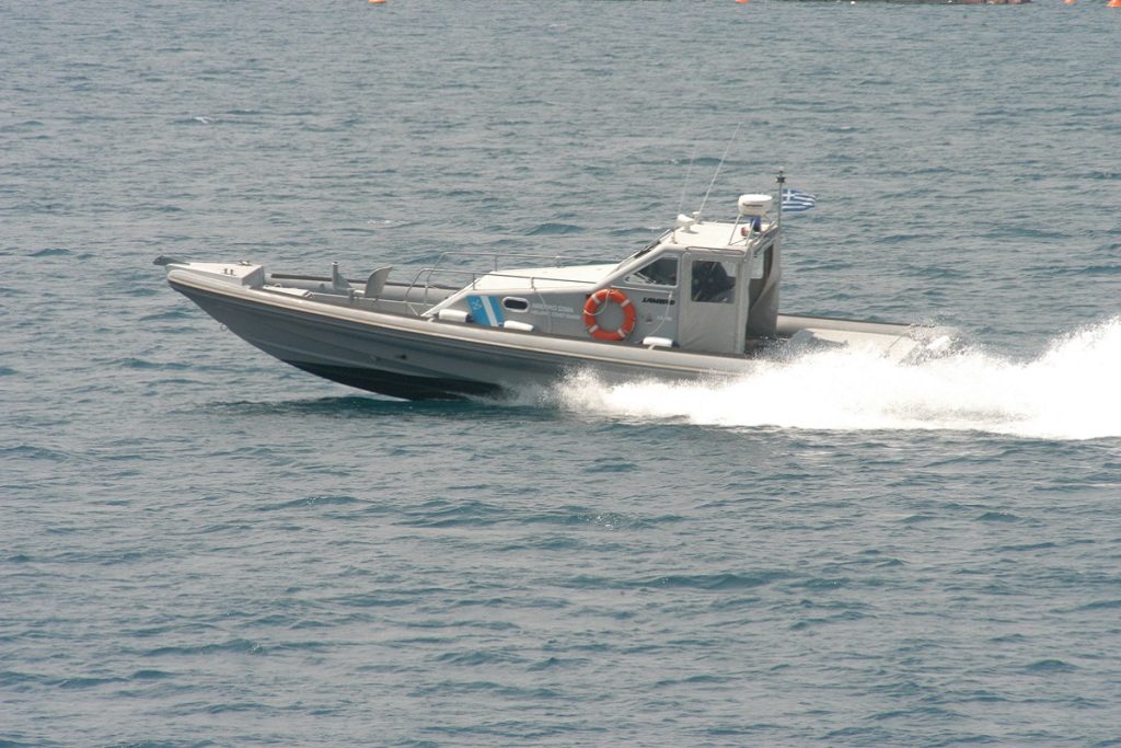 Φορτηγό πλοίο έπλεε ακυβέρνητο λόγω μηχανικής βλάβης στο Λαύριο