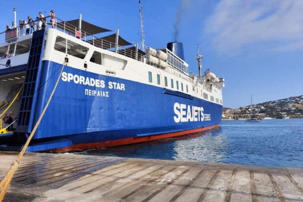 «Sporades Star»: Το πλωτό ”παλατάκι” που εκτελεί τα ενδοκυκλαδικά – Πως είναι εσωτερικά (video & photos)