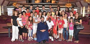 sthrizei-thn-kibwto-tou-kosmou-o-omilos-louis