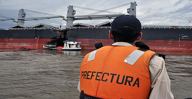 sugkroush_forthgou_ploiou_kai_deksamenoploiou