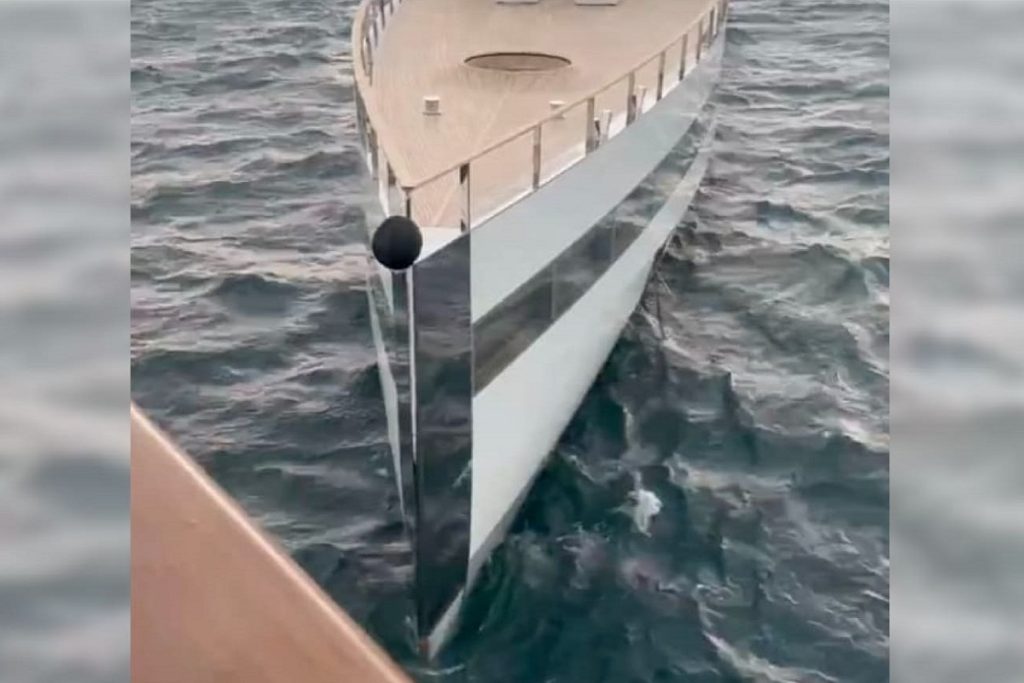 Συγκρούστηκαν δύο από διασημότερα πολυτελή σούπερ γιοτ στον κόσμο! (video)