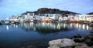 sugkrousi_ploiwn_stin_karpatho_