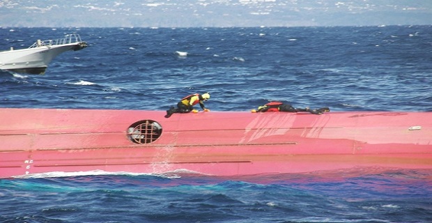 sugkrousi_ploiwn_sto_kolpo_tou_tokio__