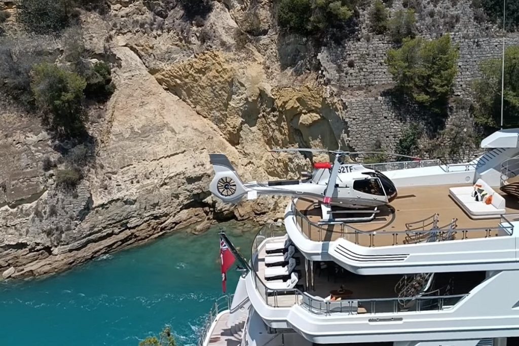 Πέρασε τον Ισθμό της Κορίνθου το υπερπολυτελές super yacht «Boardwalk» (video)