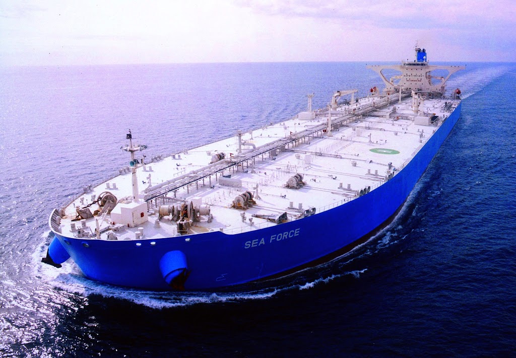 Φωτογραφία ημέρας - Monster ship!