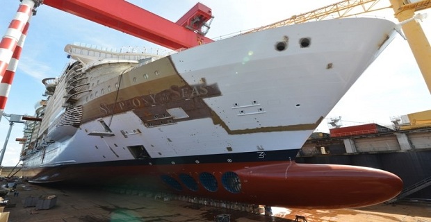 Σχεδόν έτοιμο το κρουαζιερόπλοιο Symphony of the Seas (video) Σχεδόν έτοιμο το κρουαζιερόπλοιο Symphony of the Seas (video)