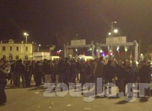 Τα ΜΑΤ στο λιμάνι του Πειραιά