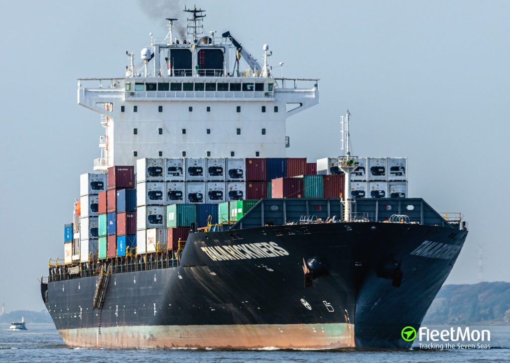 Μηχανική βλάβη πλοίου container μετά τον απόπλου από το Ικόνιο