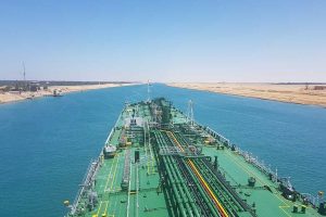 tanker_suez_canal_