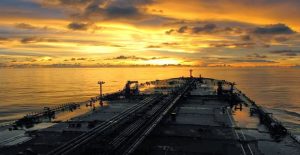 tanker_sunset_nautilia_