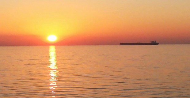 thalassa_hlios_karavi_