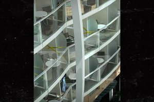 thanatos_se_krouazieroploio