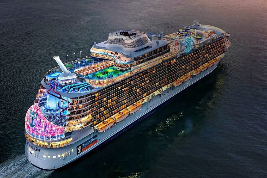 Έτοιμο για την πρώτη του κρουαζιέρα το μεγαλύτερο κρουαζιερόπλοιο που φτιάχτηκε ποτέ (ΒΙΝΤΕΟ)