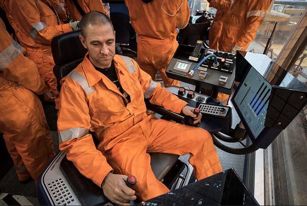 to_neo_tripani_tis_maersk5