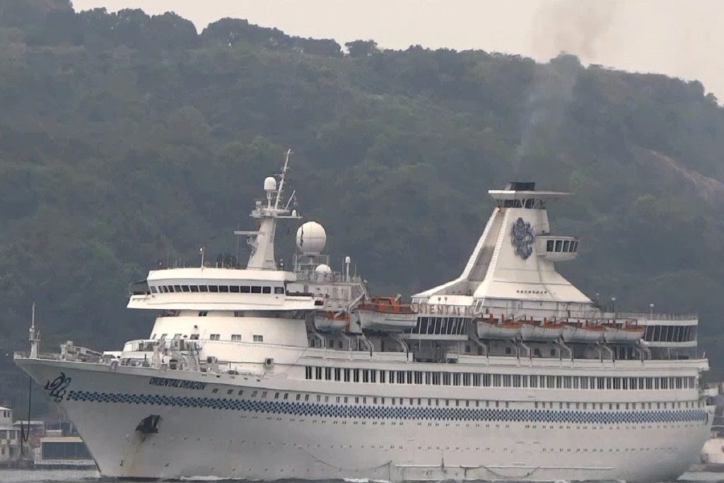 Το τελευταίο αυθεντικό πλοίο της Royal Caribbean πωλήθηκε για σκραπ 50 χρόνια μετά την κατασκευή του
