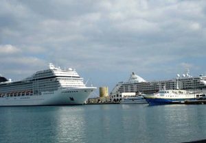 touroustikh-kinhsh-sth-rodo