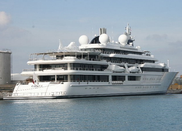 uperpoliteles_giot_2