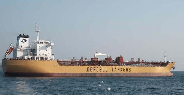 varia_timwria_se_ploio_pou_petouse_apovlita_sti_thalassa_