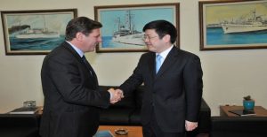 varvitsiwtis_presbis_kinas_