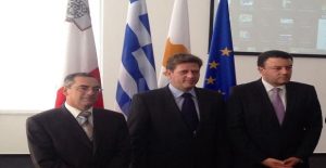 varvitsiwtis_sunantisi_sunergasias_aktoploia_nautilia_