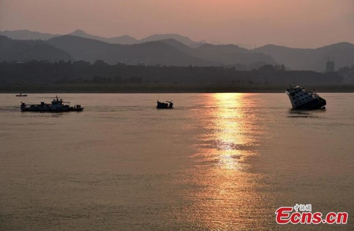 vuthisi_fortigou__ploiou_