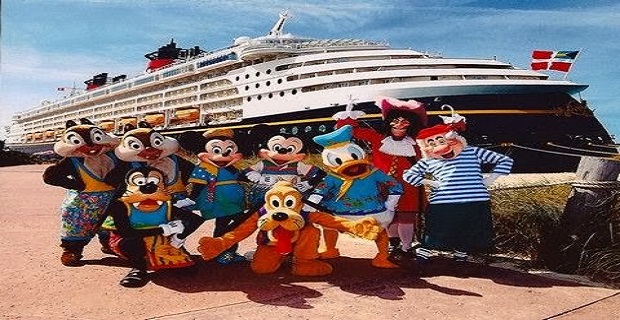 walt_disney_cruiseship_pianei_peiraia_