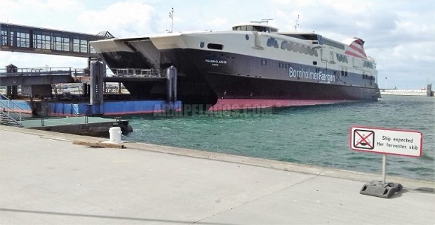 Πρόσκρουση πλοίων στο Πέραμα