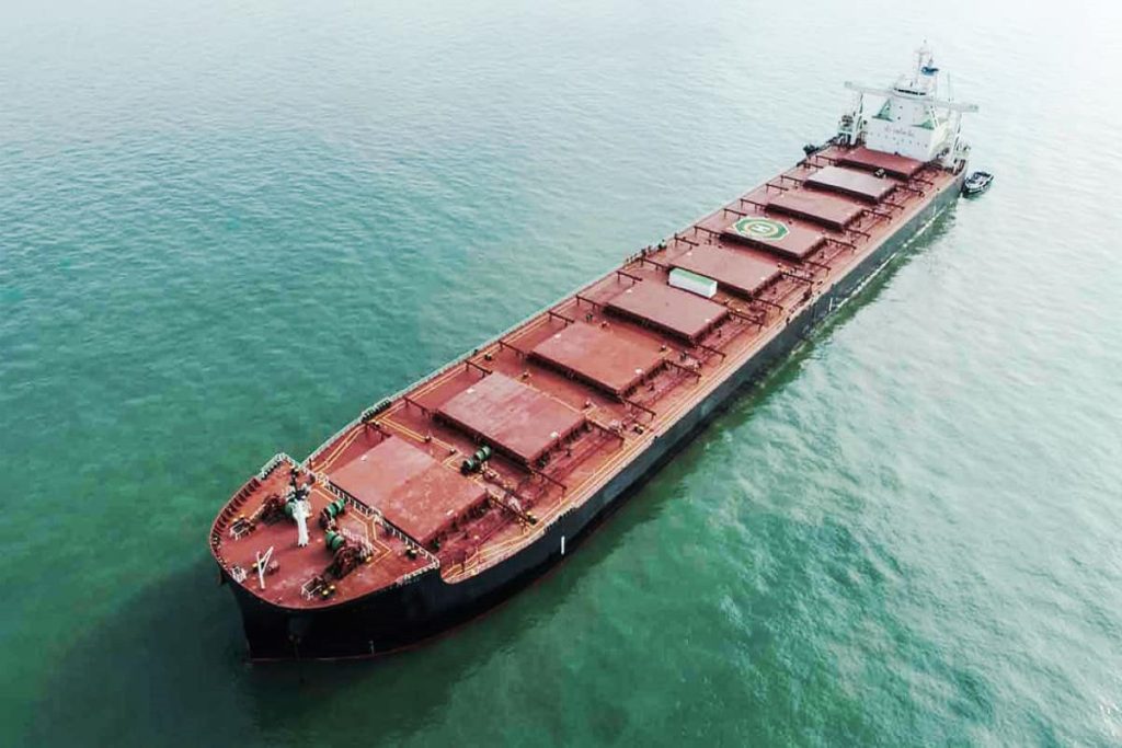 Συνεχίζει τις αγορές φορτηγών Cape size ο Χάρης Βαφιάς