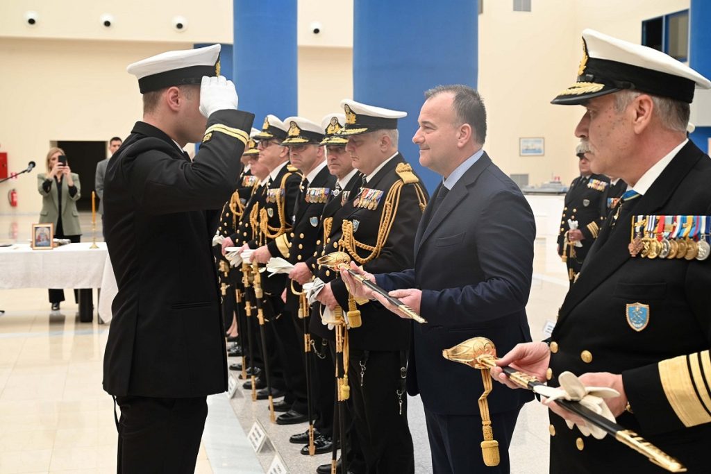 Τελετή απονομής ξιφών σε Ανθυποπλοιάρχους Λ.Σ. – ΕΛ.ΑΚΤ. απευθείας κατάταξης, ειδικότητας Νομικού