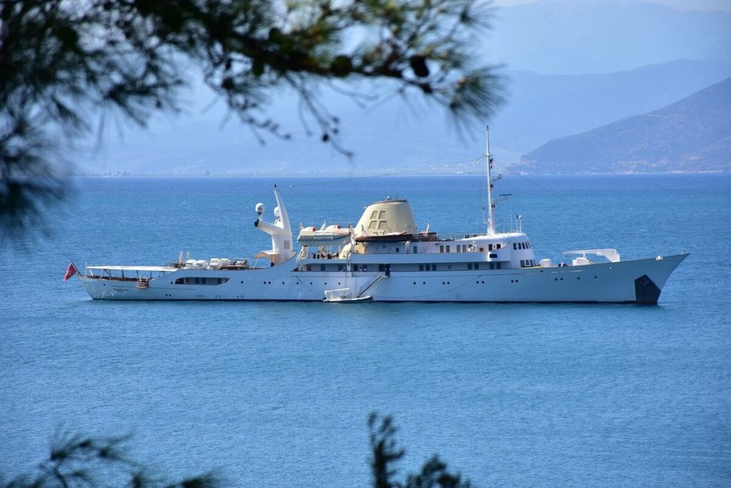 «Χριστίνα»: Έτοιμη για κρουαζιέρες η θρυλική θαλαμηγός του Ωνάση