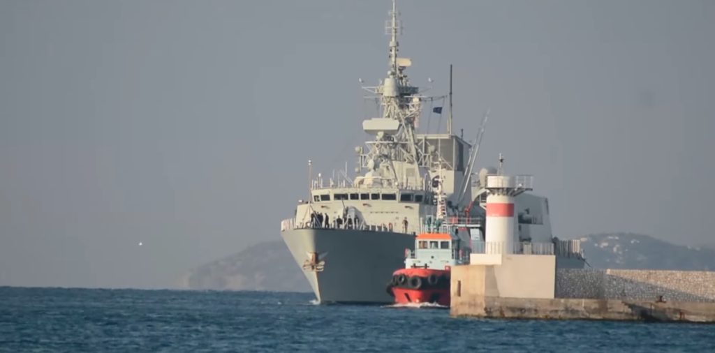 Γέμισε από πολεμικά πλοία το λιμάνι του Πειραιά (Video)