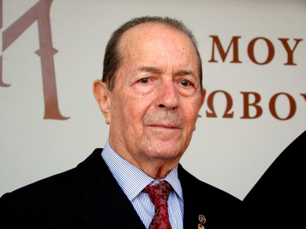 Εφοπλιστής Ι. Τσουνης: 23 εκατομμύρια ευρώ και 60 αποβατικά σκάφη δωρεά στις Ένοπλες Δυνάμεις