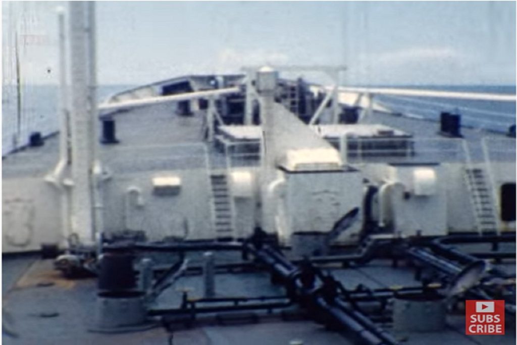 1961: Ταξιδεύοντας με το τάνκερ "World Beauty" (video)