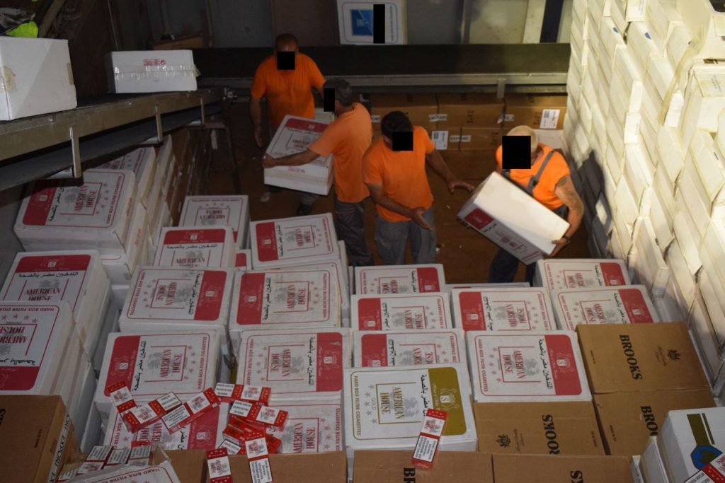 37,8 εκατομμύρια πακέτα λαθραία τσιγάρα σε πλοίο από τη Συρία