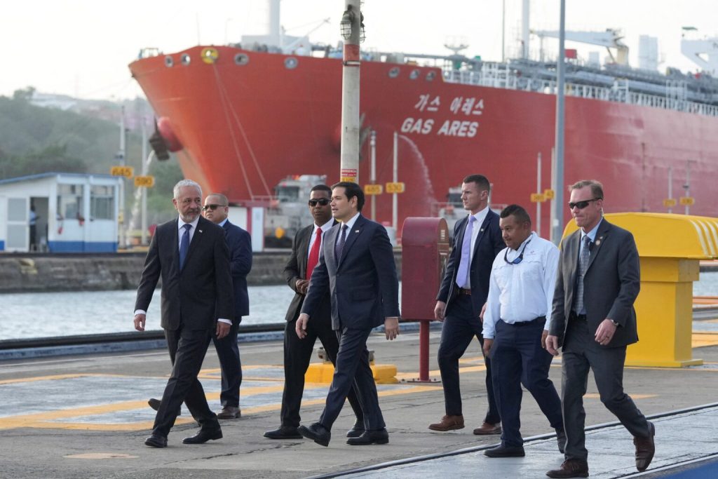 Στοπ από την Αρχή της Διώρυγας του Παναμά στις αξιώσεις των ΗΠΑ για δωρεάν διέλευση πολεμικών πλοίων