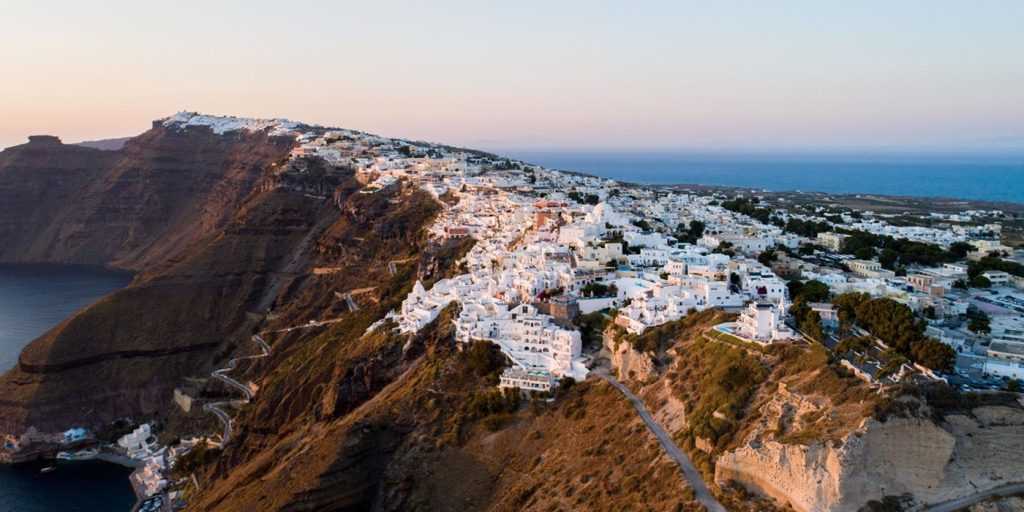 Σαντορίνη: Δημιουργείται νέο λιμάνι διαφυγής από τις Ένοπλες Δυνάμεις – Απόφαση μετά από κυβερνητική σύσκεψη