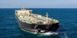 skoteinos_stolos_deksamenoploiwn